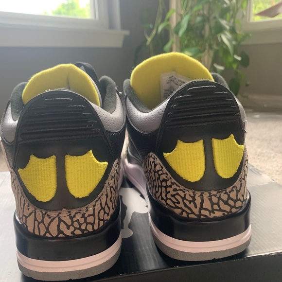 Jordan retro 3 Oregon size 9 - Picture 4 of 8